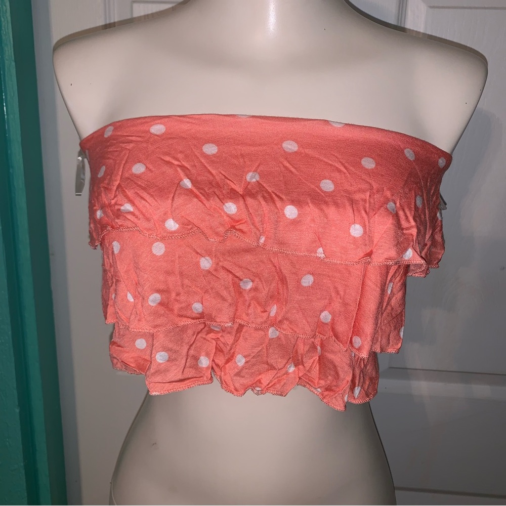 ❌SOLD❌ on ThredUp—Polka Dot Crop Top